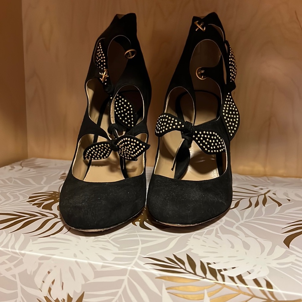 Chloe heels